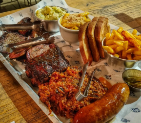 Low BBQ e Bar